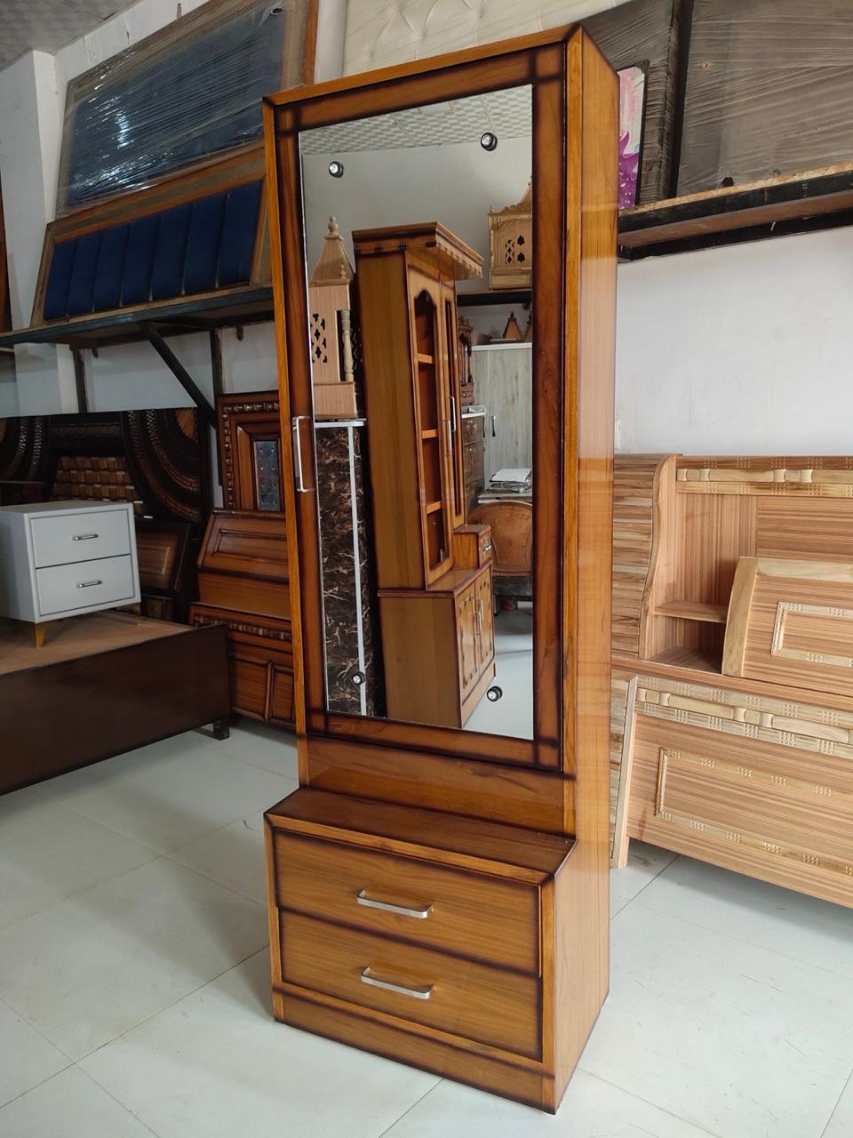 Modern Wooden Dressing Unit with Large Mirror and 2 Drawer Storage